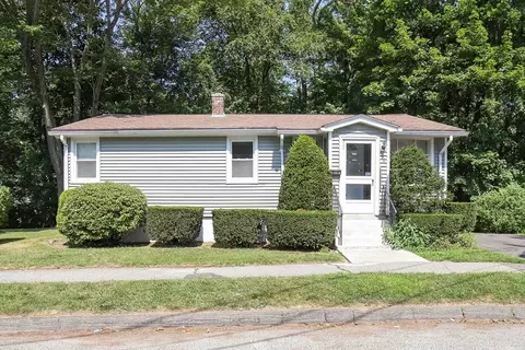 24 Greybert Ln, Worcester, MA 01602