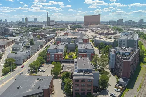 View/Area - 210 Broadway #406, Everett, MA 02149 photo 1 of 6