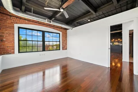Living - 210 Broadway #406, Everett, MA 02149 photo 3 of 5