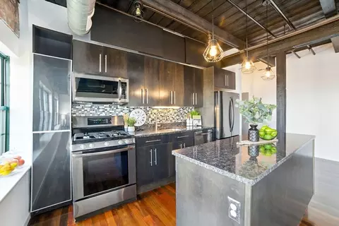 Kitchen - 210 Broadway #406, Everett, MA 02149 photo 2 of 5