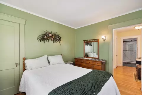 Bedroom - 7 Jonathan St, Gardner, MA 01440 photo 9 of 9