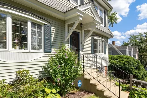 Exterior - 7 Jonathan St, Gardner, MA 01440 photo 2 of 6