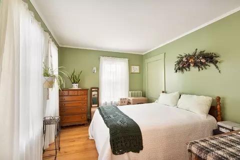 Bedroom - 7 Jonathan St, Gardner, MA 01440 photo 7 of 9