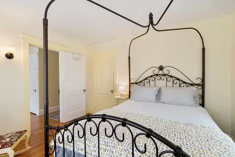 Bedroom - 7 Jonathan St, Gardner, MA 01440 photo 6 of 9