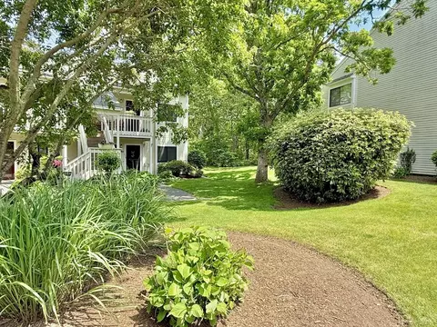 228 Eaton Ln #228, Brewster, MA 02631