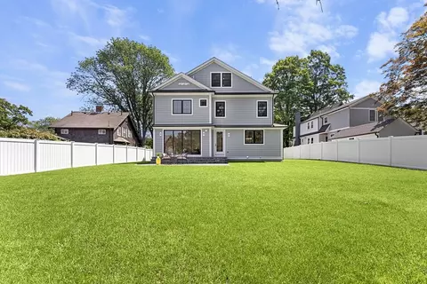 59 Henderson St, Needham, MA 02492 photo 29
