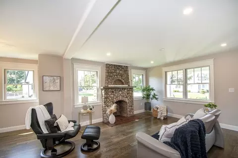 Living - 34 Lincoln Ave, Bourne, MA 02532 photo 1 of 2
