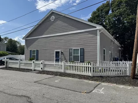 5 Blanche St #A, Dracut, MA 01826