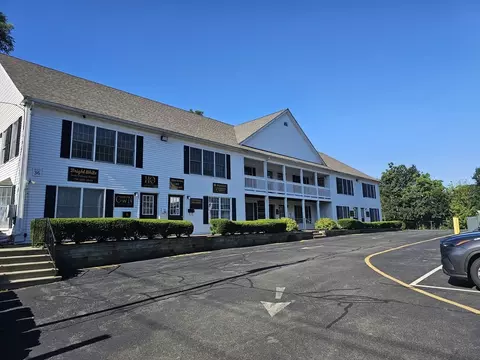 36 N Bedford St #9, East Bridgewater, MA 02333