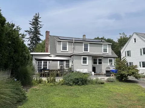 53 Bronson Ter, Springfield, MA 01108 photo 9