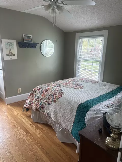 53 Bronson Ter, Springfield, MA 01108 photo 19