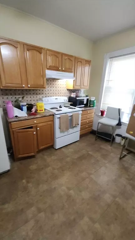 184 Vernon St, Worcester, MA 01604 photo 23