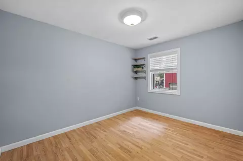 Bedroom - 10 Bainridge Rd, Worcester, MA 01602 photo 3 of 5