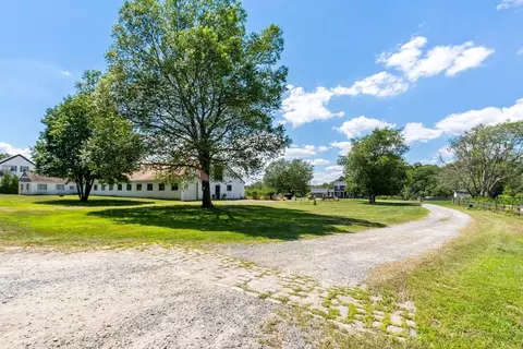 206 Wheeler St, Rehoboth, MA 02769