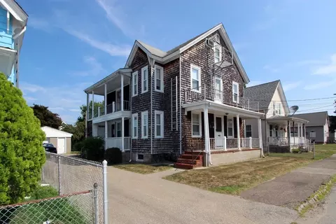 22 Garfield St, Taunton, MA 02780