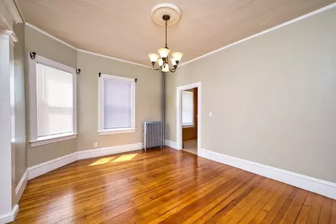 32 Moore St, Fall River, MA 02720 photo 13