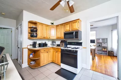32 Moore St, Fall River, MA 02720 photo 25