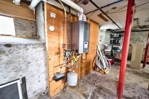 32 Moore St, Fall River, MA 02720 photo 37
