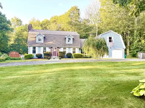 62 Carue Dr, Scituate, RI 02857