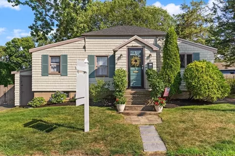 14 Thompson Rd, Beverly, MA 01915 photo 34