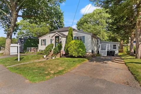 14 Thompson Rd, Beverly, MA 01915 photo 38