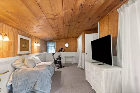 14 Thompson Rd, Beverly, MA 01915 photo 26