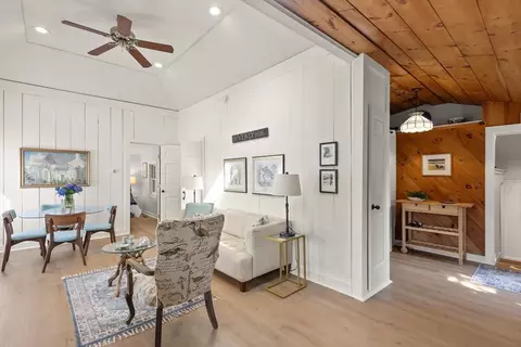 14 Thompson Rd, Beverly, MA 01915 photo 6