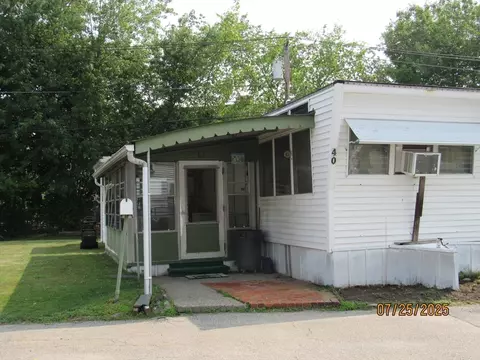130 E Washington #40, North Attleboro, MA 02760