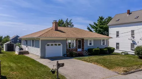 115 Andrews St, Fall River, MA 02724