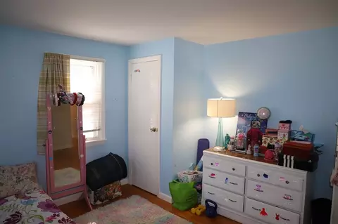 335 Peekskill Ave, Springfield, MA 01129 photo 15