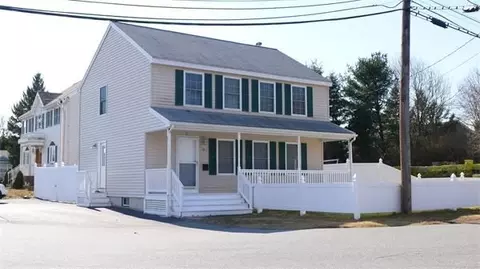 35 Grape St, Woburn, MA 01801