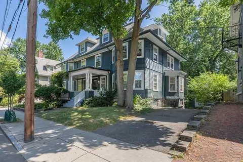 109 Lake View Ave, Cambridge, MA 02138