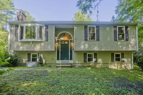 288 Fisk Rd, Hardwick, MA 01082