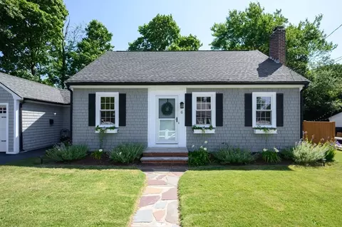 6 Danbury Rd, Weymouth, MA 02190