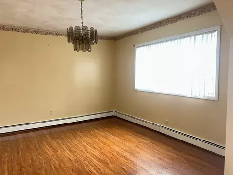 69 Mott St, Fall River, MA 02721 photo 5