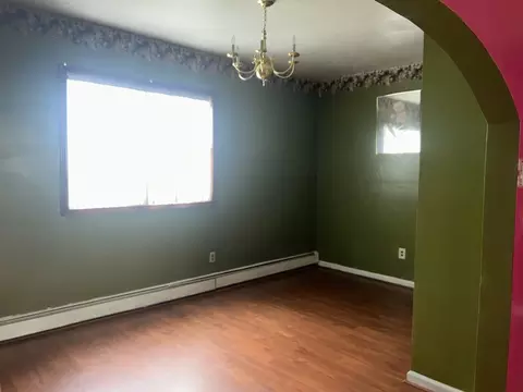 69 Mott St, Fall River, MA 02721 photo 7