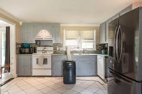 Kitchen - 79 Edward Rd, Raynham, MA 02767 photo 1 of 2