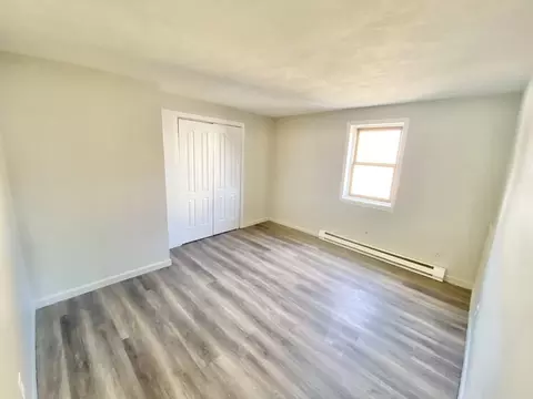 Bedroom - 49 Prospect St, Springfield, MA 01107 photo 2 of 4
