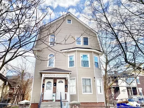 49 Prospect St, Springfield, MA 01107