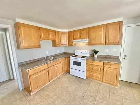 Kitchen - 49 Prospect St, Springfield, MA 01107 photo 2 of 4
