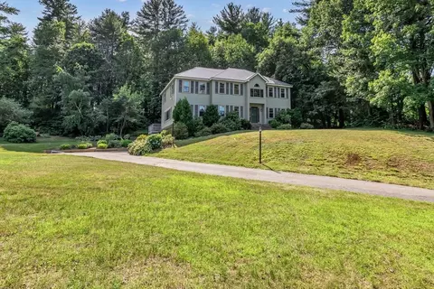 9 Holstein Dr, Pelham, NH 03076 photo 27