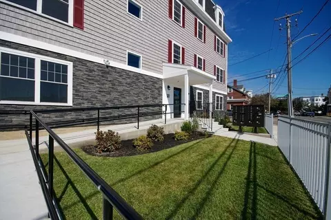 693 Western Ave #404, Lynn, MA 01905