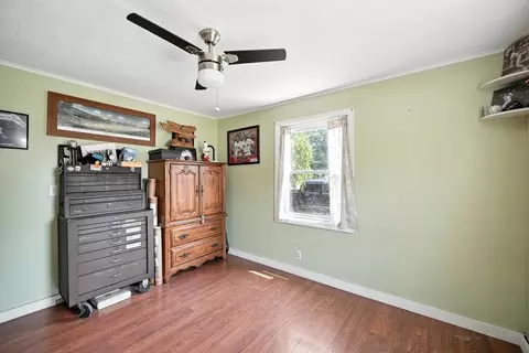 721 Pendleton Ave, Chicopee, MA 01020 photo 24