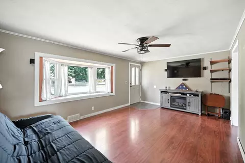 721 Pendleton Ave, Chicopee, MA 01020 photo 23