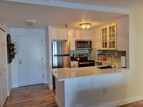 750 Davol St #1012, Fall River, MA 02720 photo 6