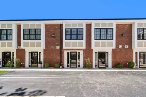 142 Pleasant #5, Winthrop, MA 02152
