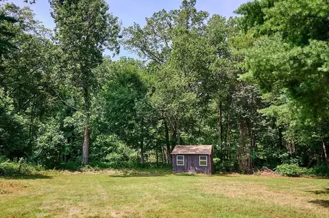 15 Evans Ave, Easthampton, MA 01027 photo 24