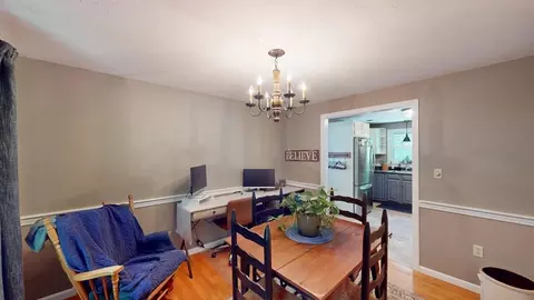 Dining - 336 Maple St, Franklin, MA 02038 photo 3 of 3