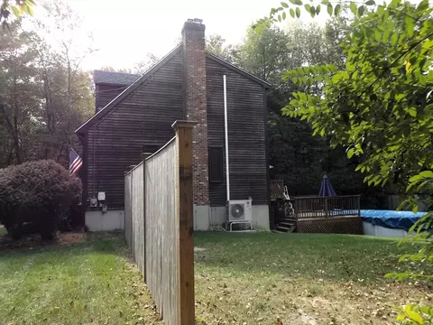 Exterior - 336 Maple St, Franklin, MA 02038 photo 2 of 2