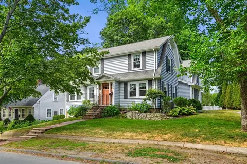 139 Jersey St, Marblehead, MA 01945